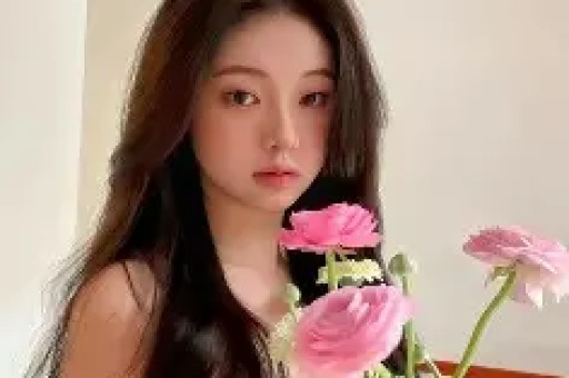 一天4瓜！带着女儿偷腥、滞留迪拜、直播带货怒怼网友个个离谱