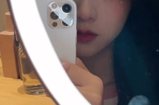 爆料贾浅浅论文博主“抒情的森林”回应：抄没抄作家本人最清楚；学术不端的事没人能捂着希望学校不护短别寒了读书人的心